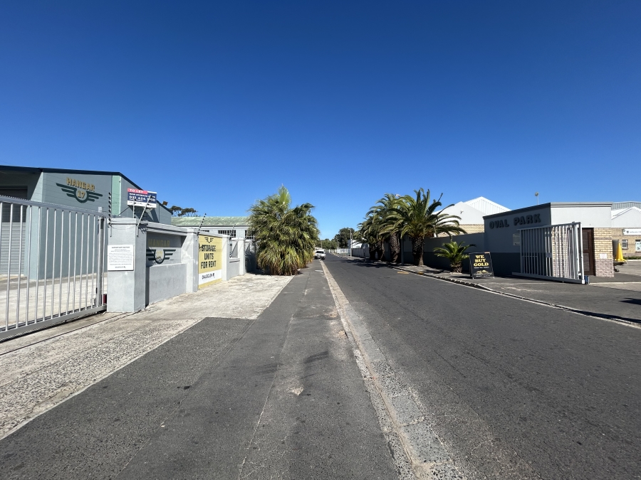 To Let Commercial Property for Rent in Maitland Western Cape